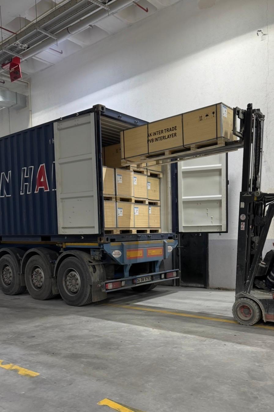 PVB (Polivinil Bütiral)